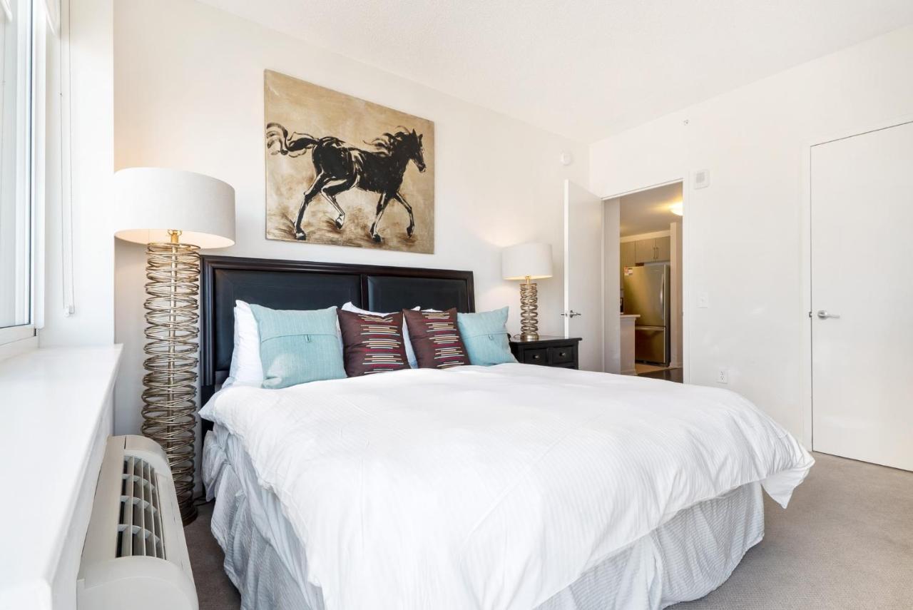 Bluebird Suites In เจอร์ซีย์ซิตี้ ภายนอก รูปภาพ