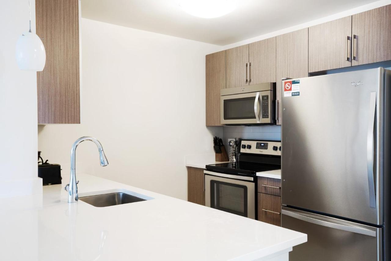 Bluebird Suites In เจอร์ซีย์ซิตี้ ภายนอก รูปภาพ